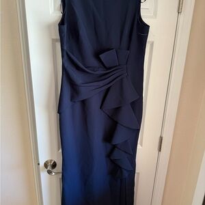 Elegant Navy Blue Sleeveless Dress
